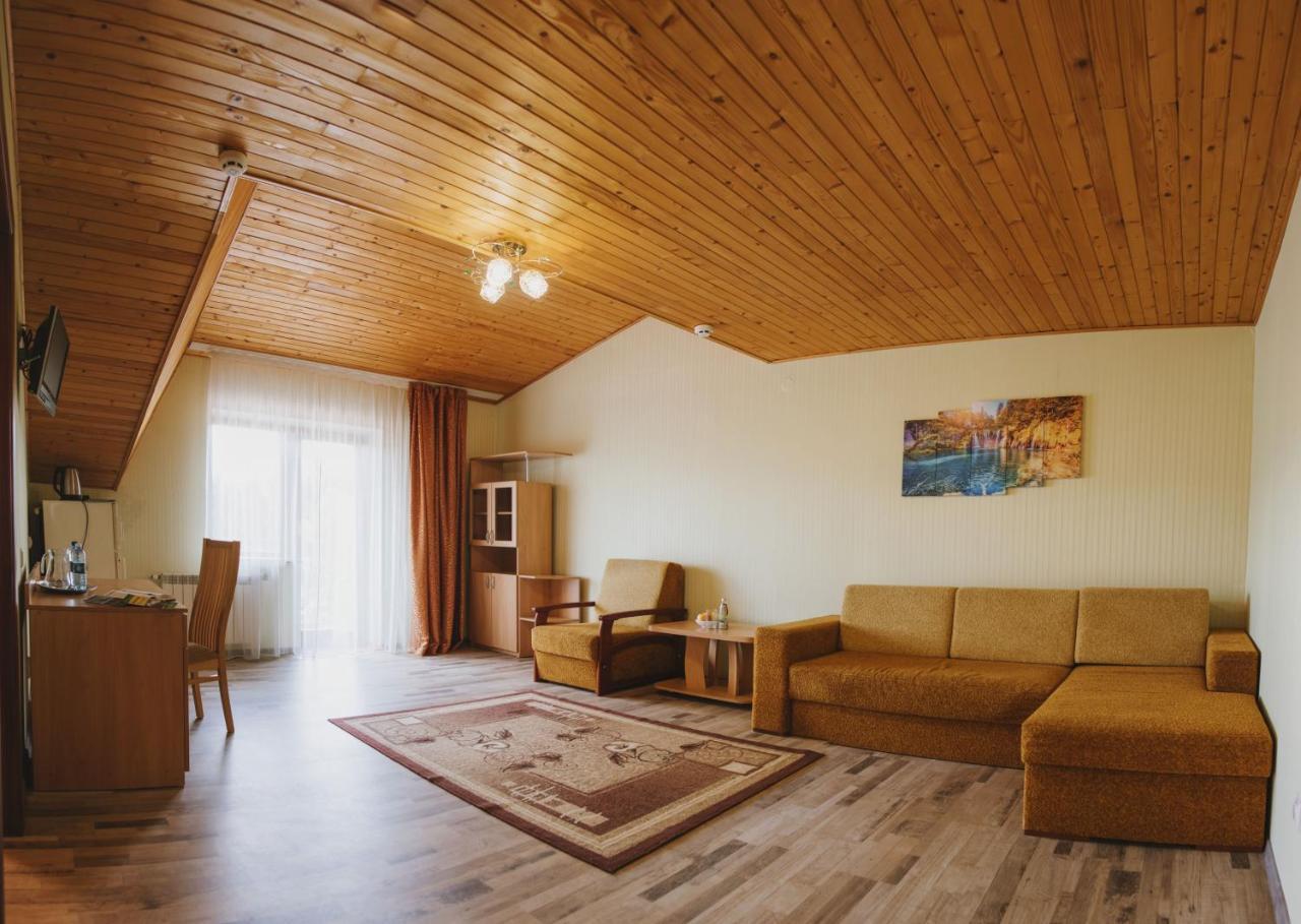 Hotel Zelenyy Bir Skhidnytsia Exterior foto
